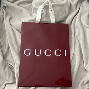 Gucci shopping bag